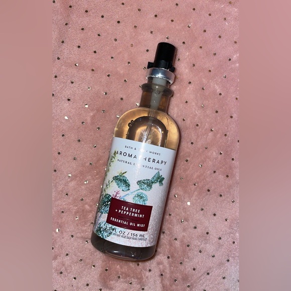 Bath & Body Works Other - Bath & Body Works Aromatherapy Tea Tree + Peppermint Essential Oil Mist